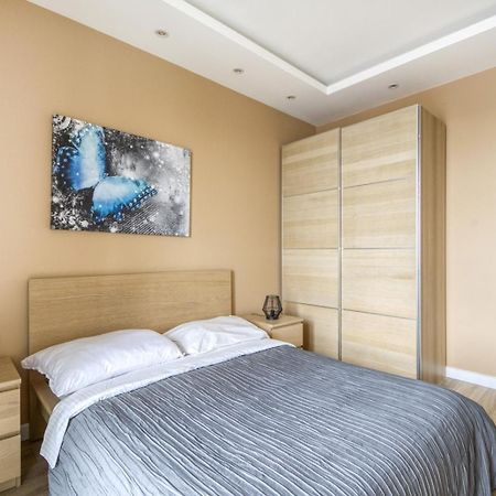 In Apartments Okecie Warszawa Zewnętrze zdjęcie