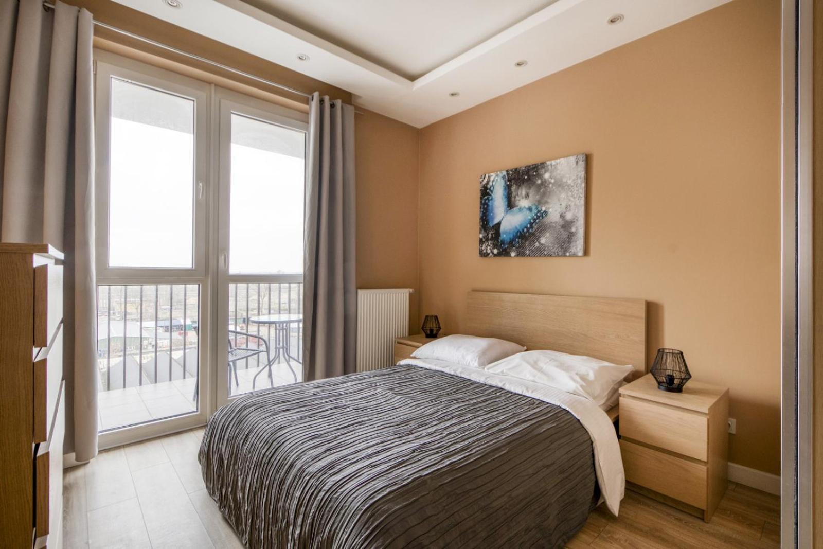 In Apartments Okecie Warszawa Zewnętrze zdjęcie